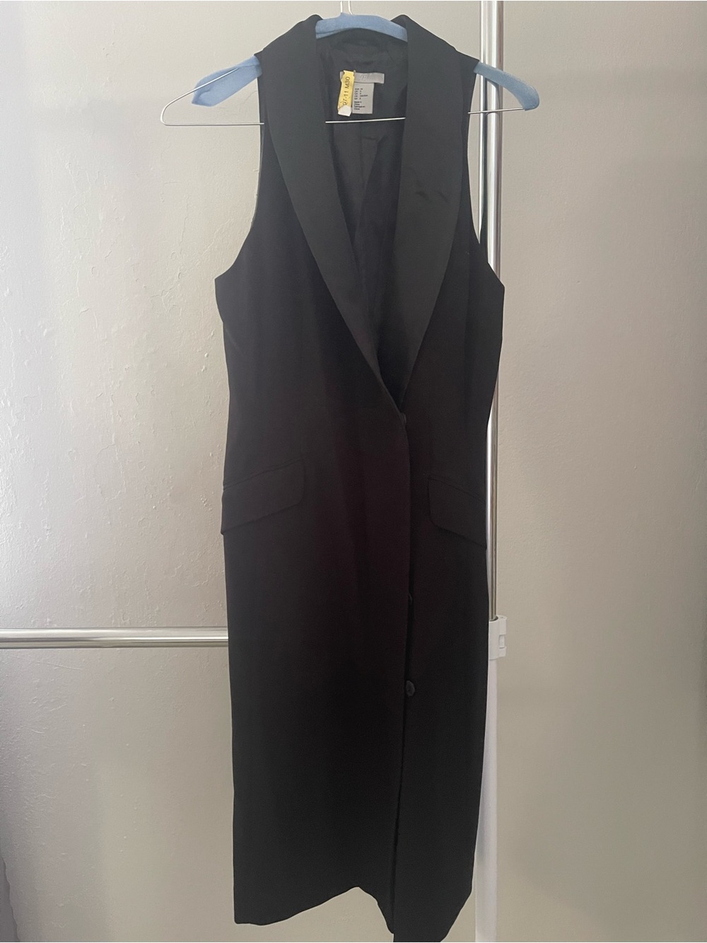 H&M Black Sleeveless Midi Blazer Dress